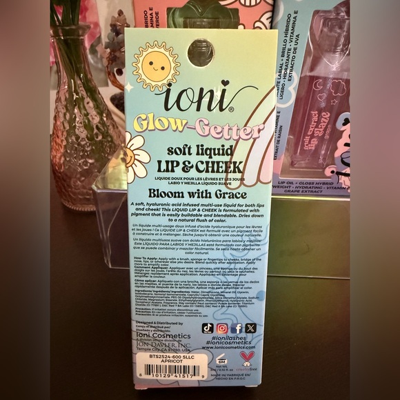🆕🪷 IONI LIMITED EDITION 4-PIECE LIP & CHEEK SET. BRAND NEW IN BOX. - Picture 4 of 11